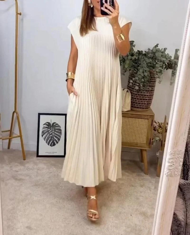 Eloise - Pleated Maxi Dress